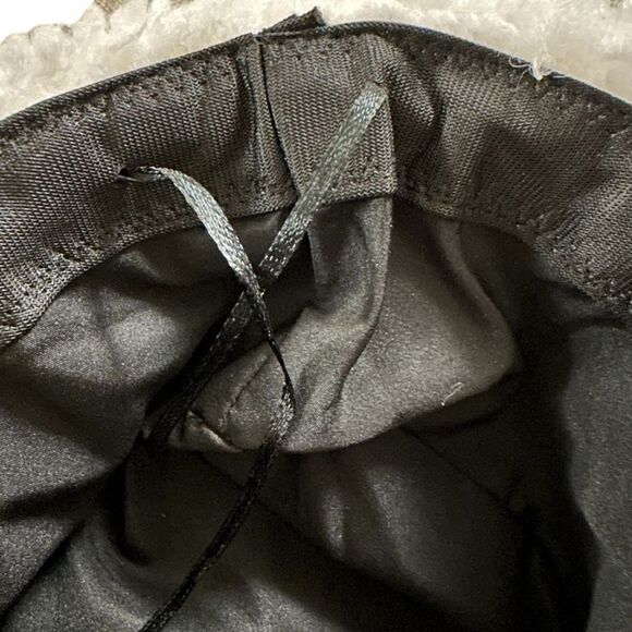 Unbranded ~ Avatar Air bender Bucket Hat ~ faux shearling w/ black lining - Picture 4 of 6